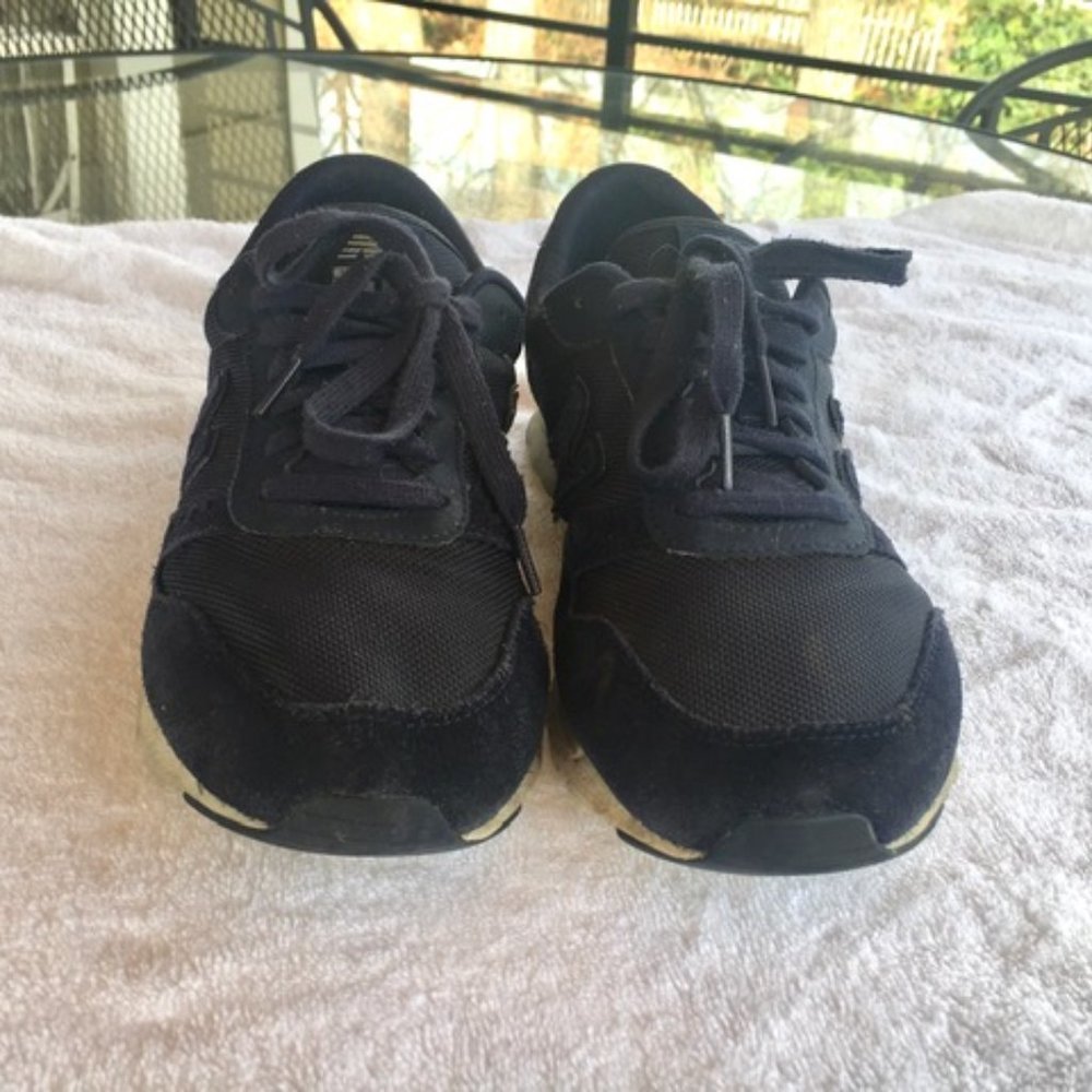 NEW BALANCE MENS 311s SIZE 10.5-D